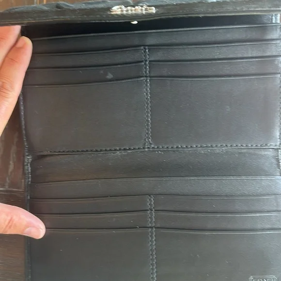Coach Wallet - Picture 4 of 4